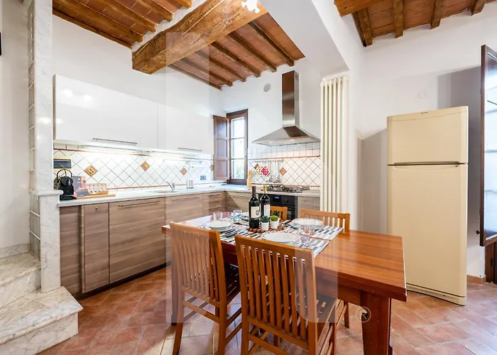 Homiday - Tuscany House - Parcheggio E Giardino Privato